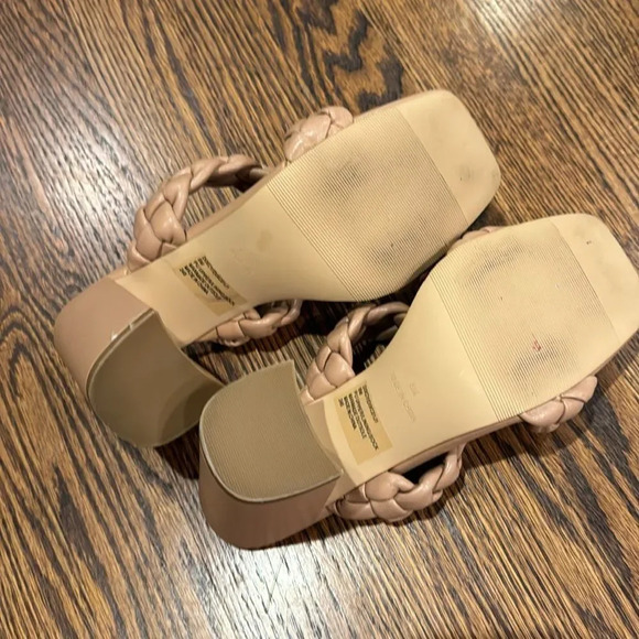 Madden Girl tan faux leather braided strap slip on heeled sandals. Size 8. - Picture 5 of 5